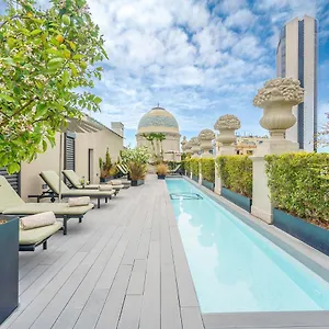 Casagrand Luxury , Barcelona Spanje